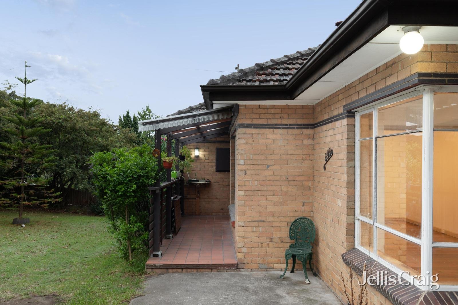 292 Lower Plenty Road, Rosanna image 2