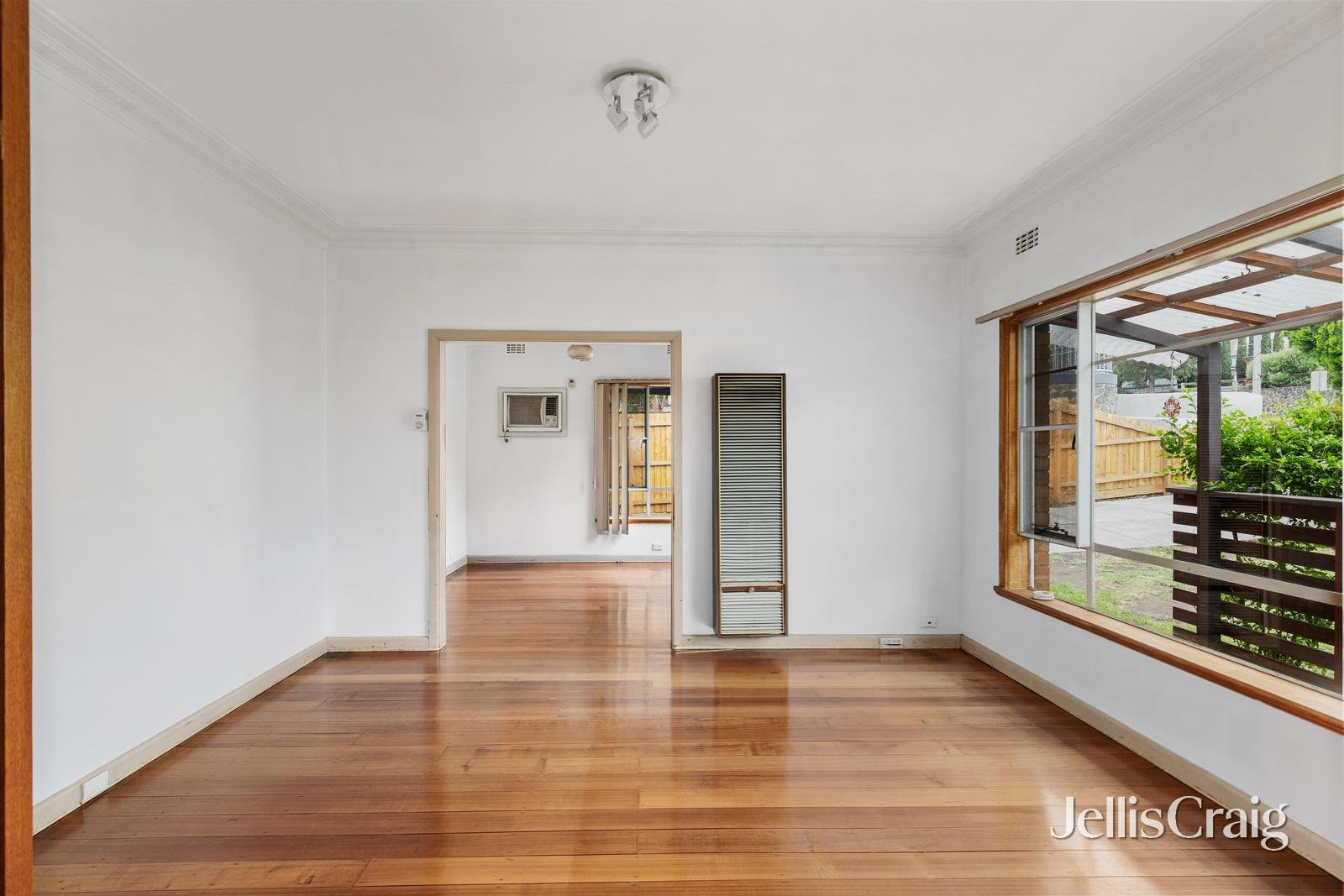 292 Lower Plenty Road, Rosanna image 5