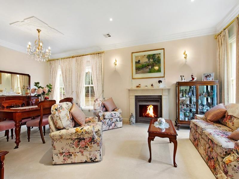 292 Union Road, Balwyn image 2