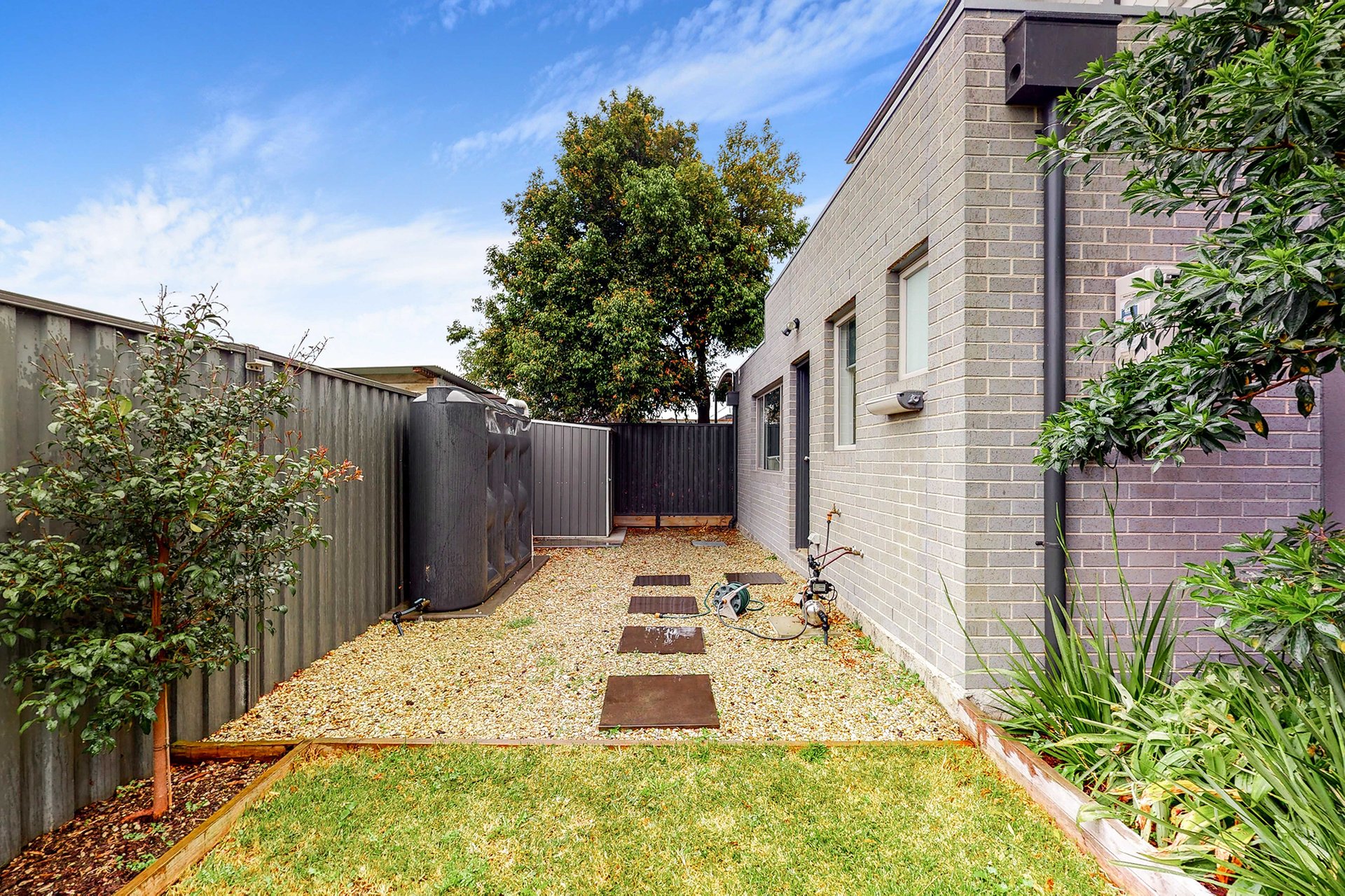 2/92 West Street, Hadfield image 12