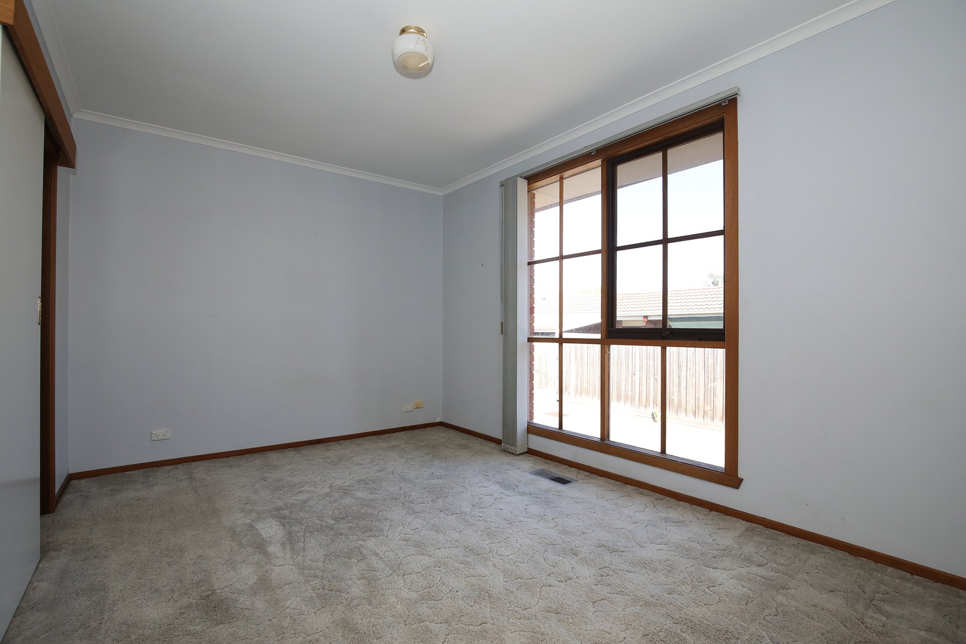 2/93 Ringwood Street, Ringwood image 4