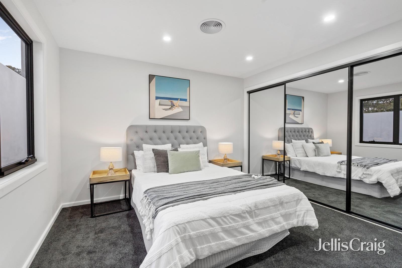 2/93 Taylors Lane, Rowville image 5