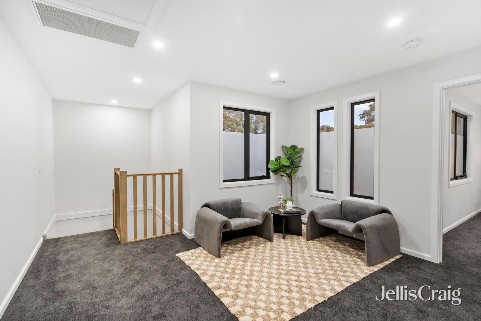 2/93 Taylors Lane, Rowville image 7