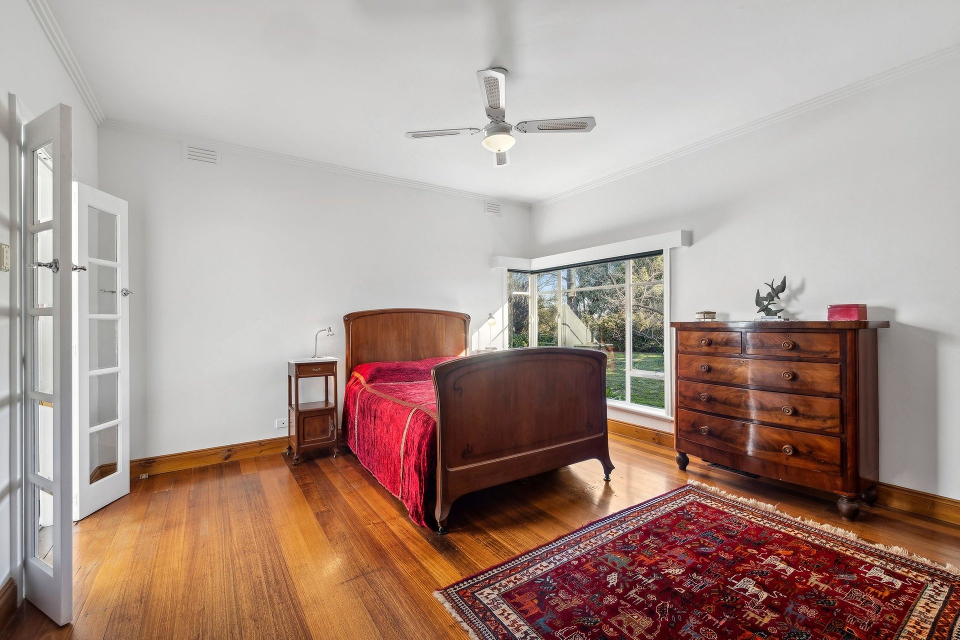 Property Gallery Thumbnail 12
