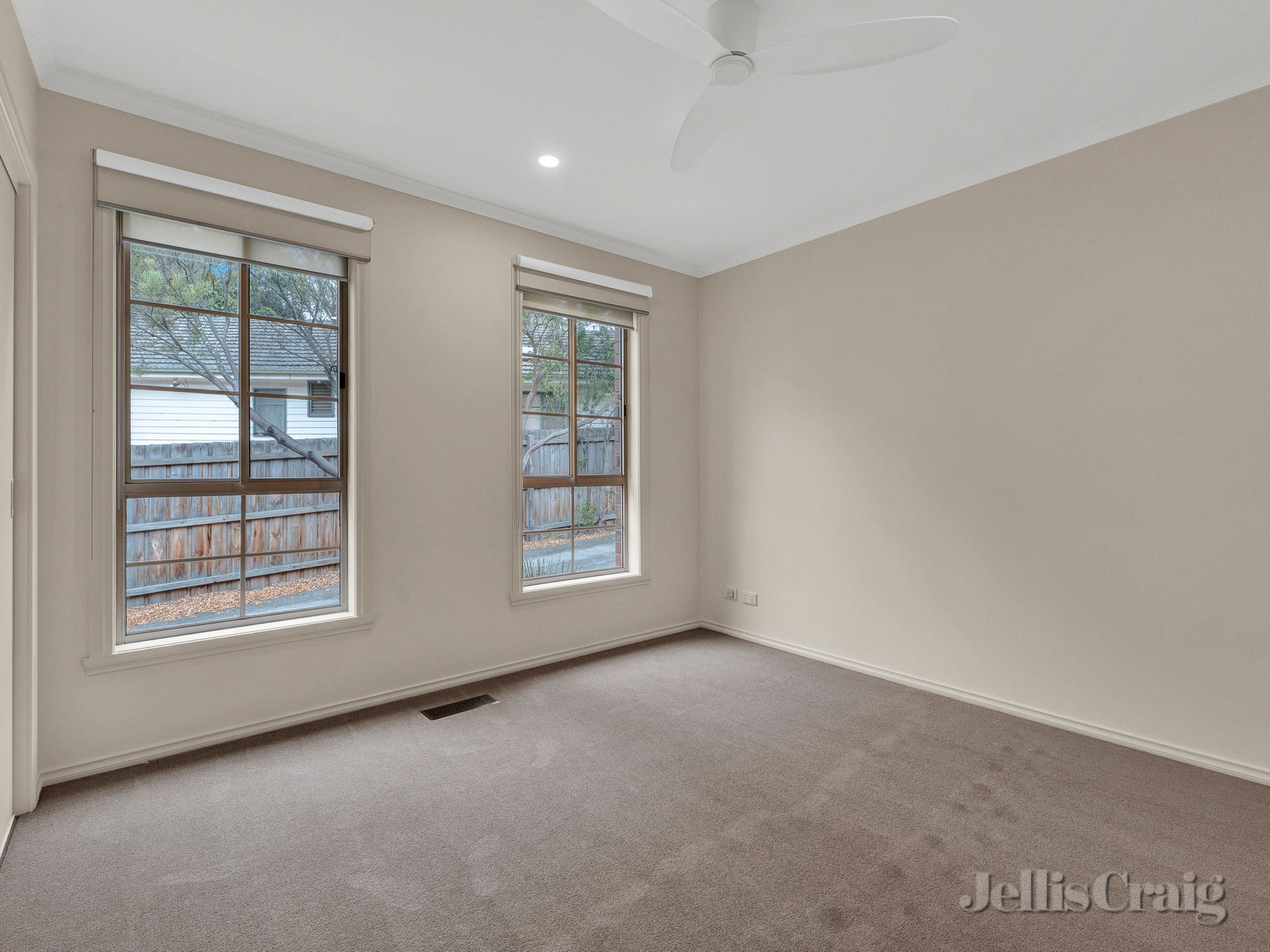 2/94 Bridge Street, Eltham image 5