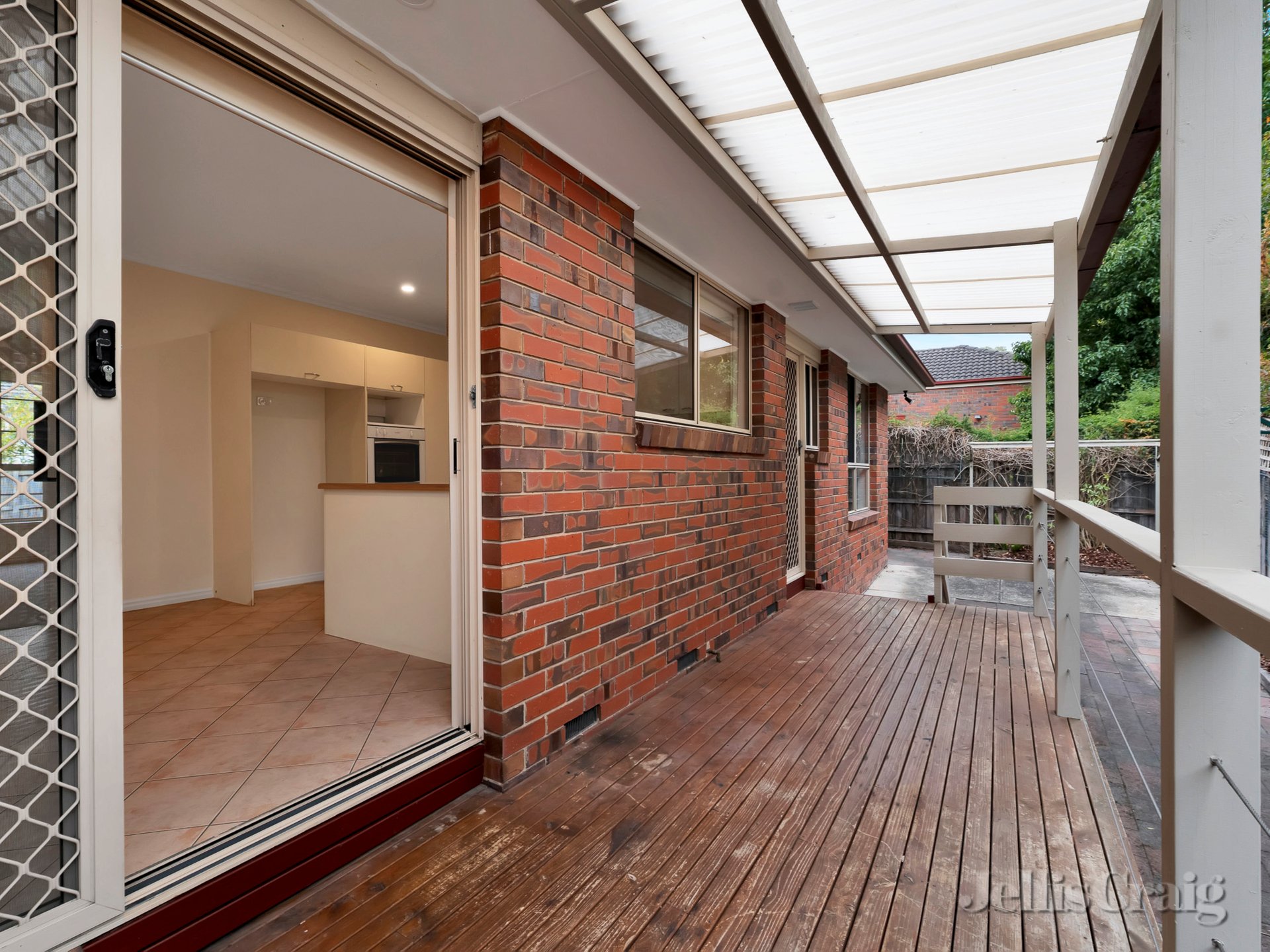 2/94 Bridge Street, Eltham image 8