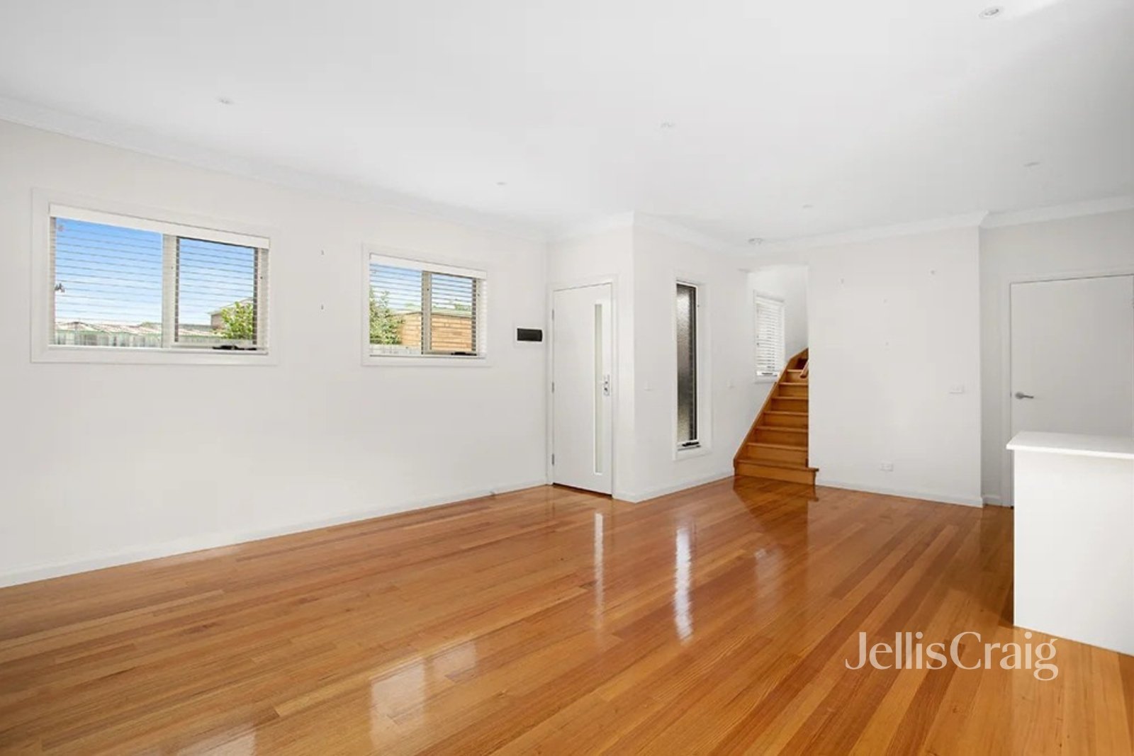 2/94 Porter Road, Heidelberg&nbsp;Heights image 3
