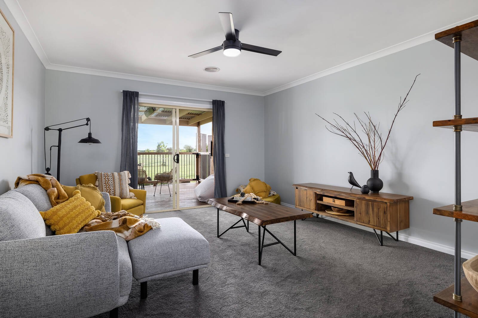 Property Gallery Thumbnail 6