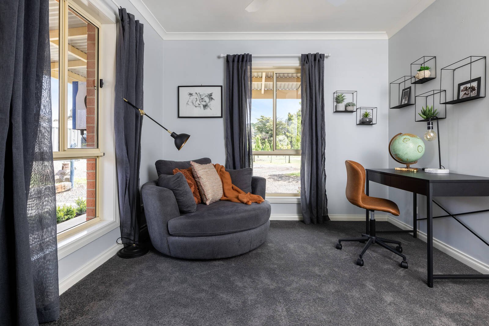 Property Gallery Thumbnail 8