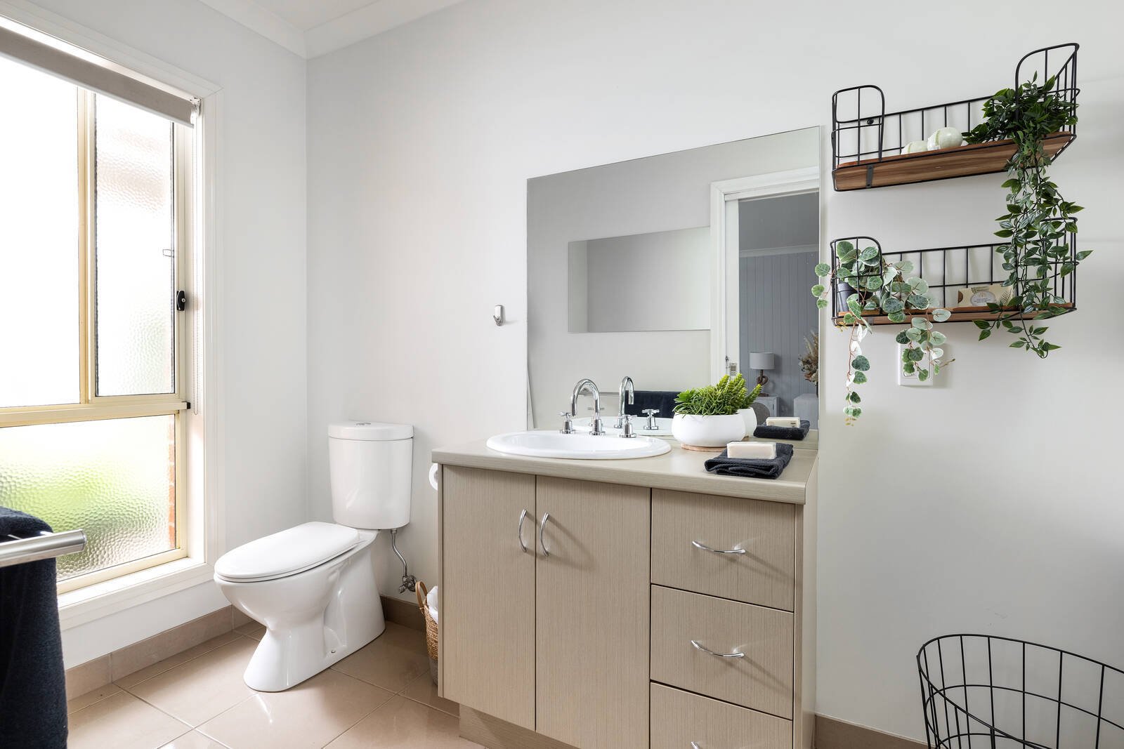 Property Gallery Thumbnail 12