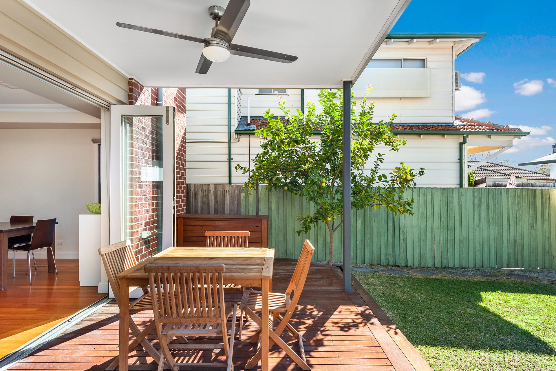 Property Gallery Thumbnail 9