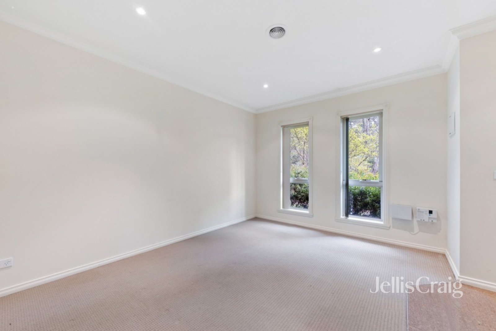 29/5 Delacombe Drive, Mill&nbsp;Park image 4