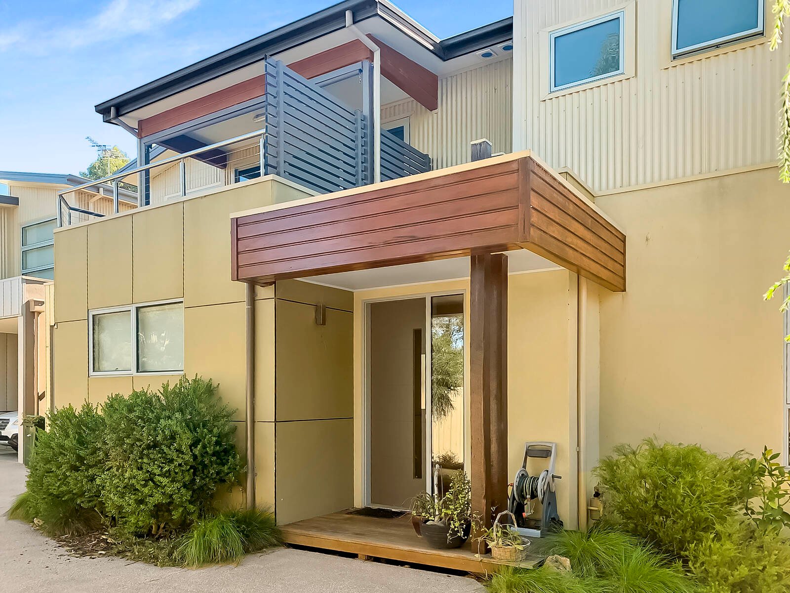 Property Gallery - Main Image