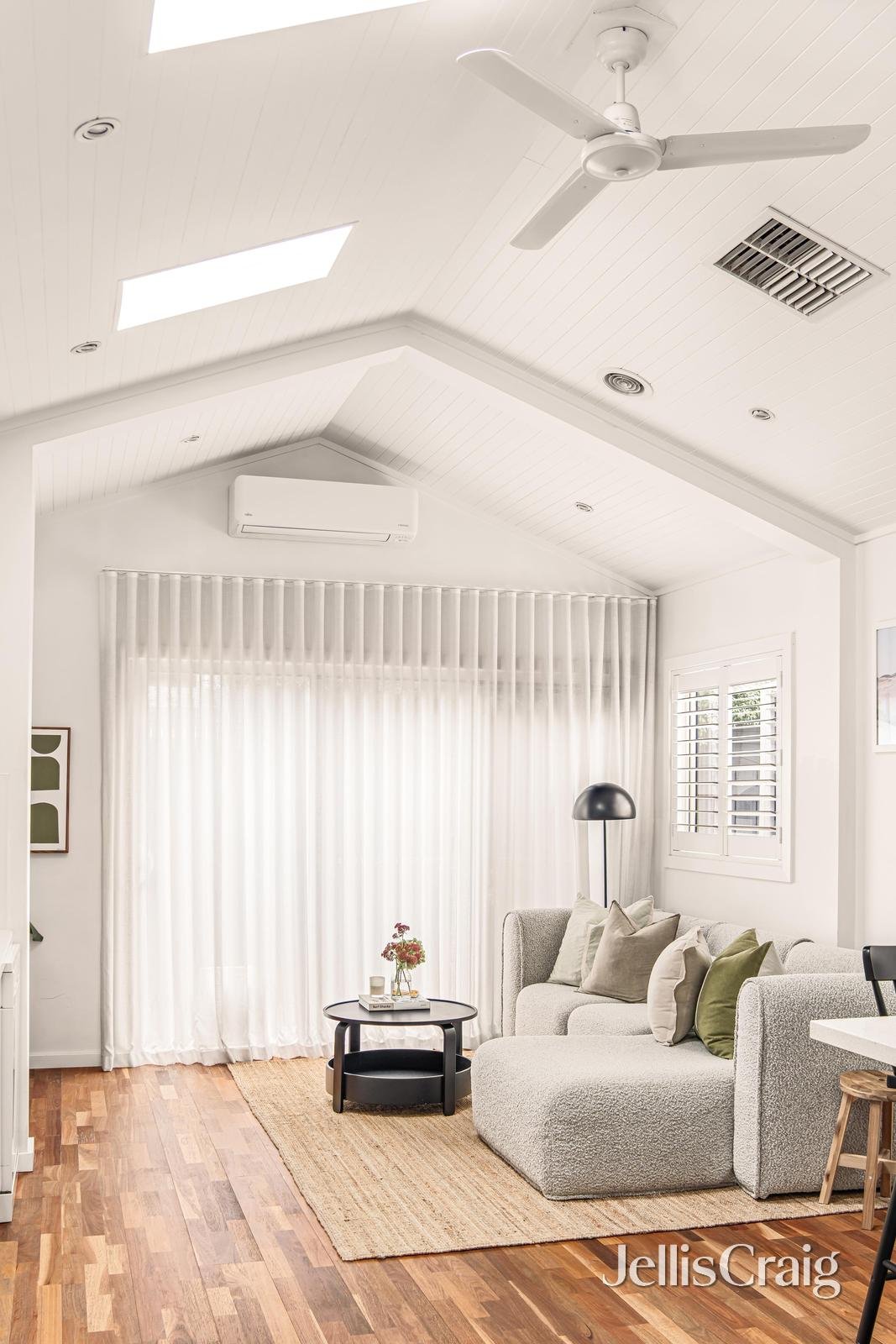 2/96 Ella Grove, Chelsea image 6