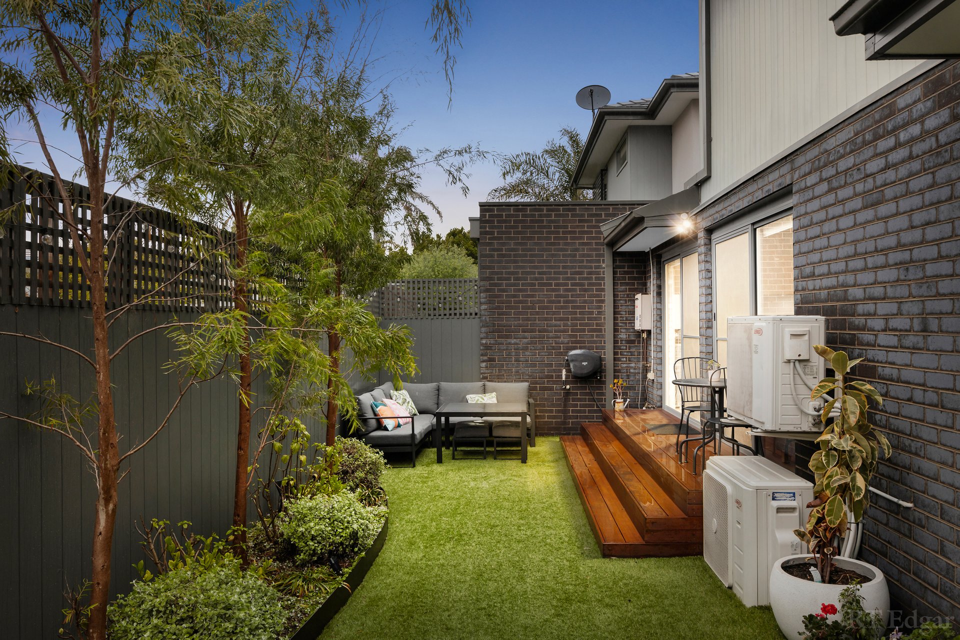 Property Gallery Thumbnail 14
