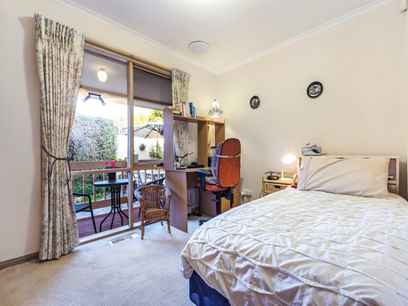 2/960 Station Street, Box Hill North image 6