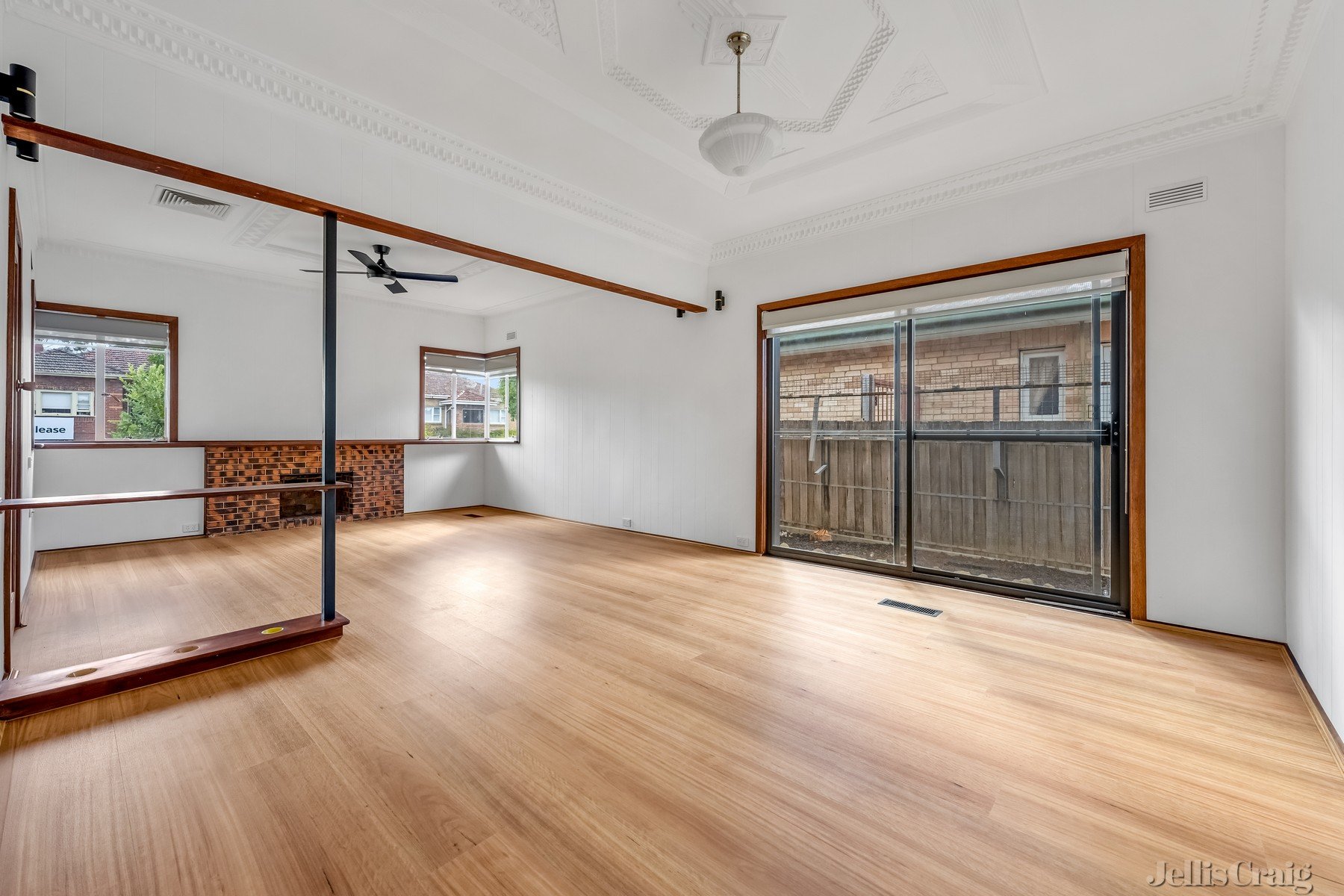 297 Gaffney Street, Pascoe Vale image 3