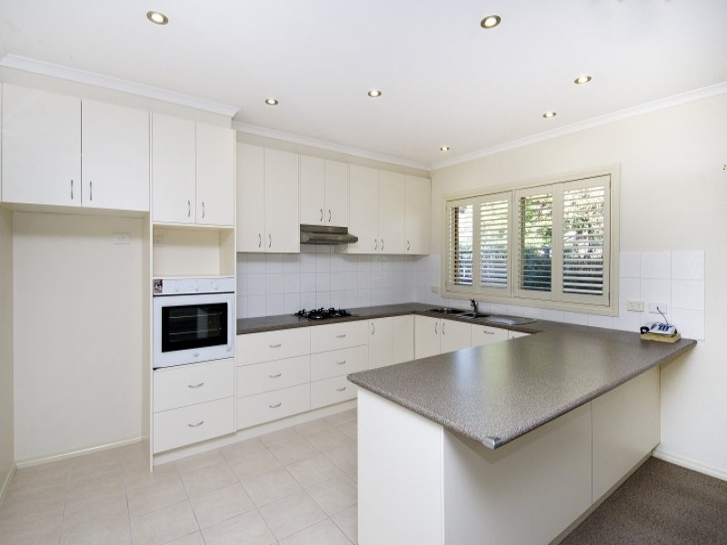 2/97 Gertrude Street, Geelong West image 3