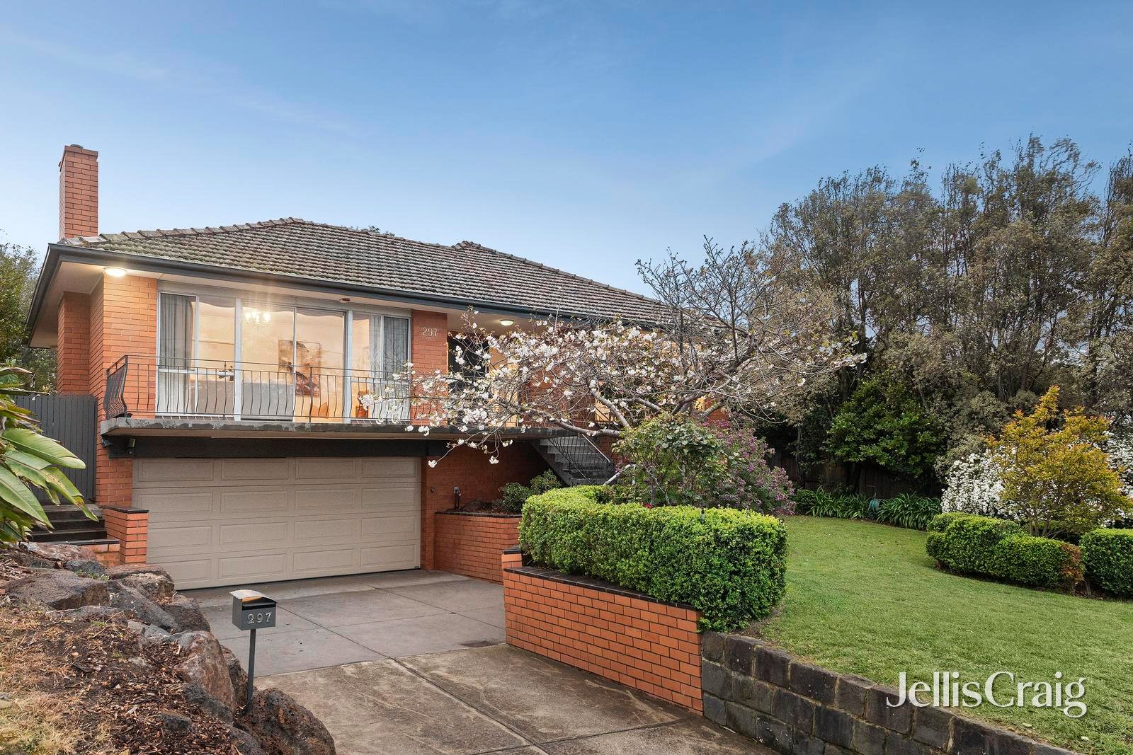 297 Thompsons Road, Templestowe Lower image 2