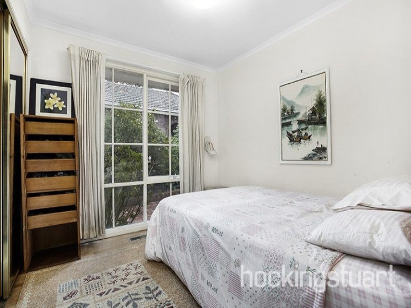 2/976 Burke Road, Balwyn image 6