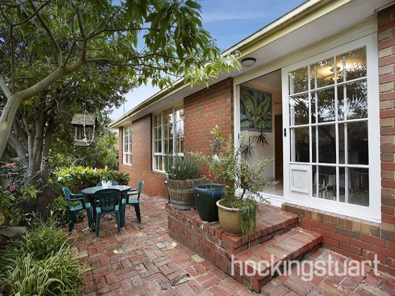 2/976 Burke Road, Balwyn image 8