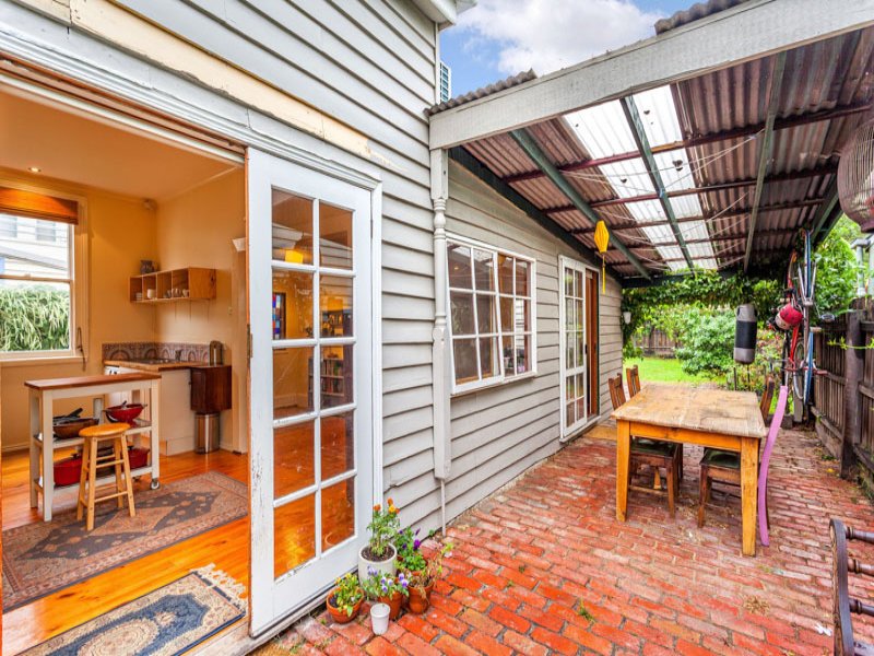 298 Hyde Street YARRAVILLE