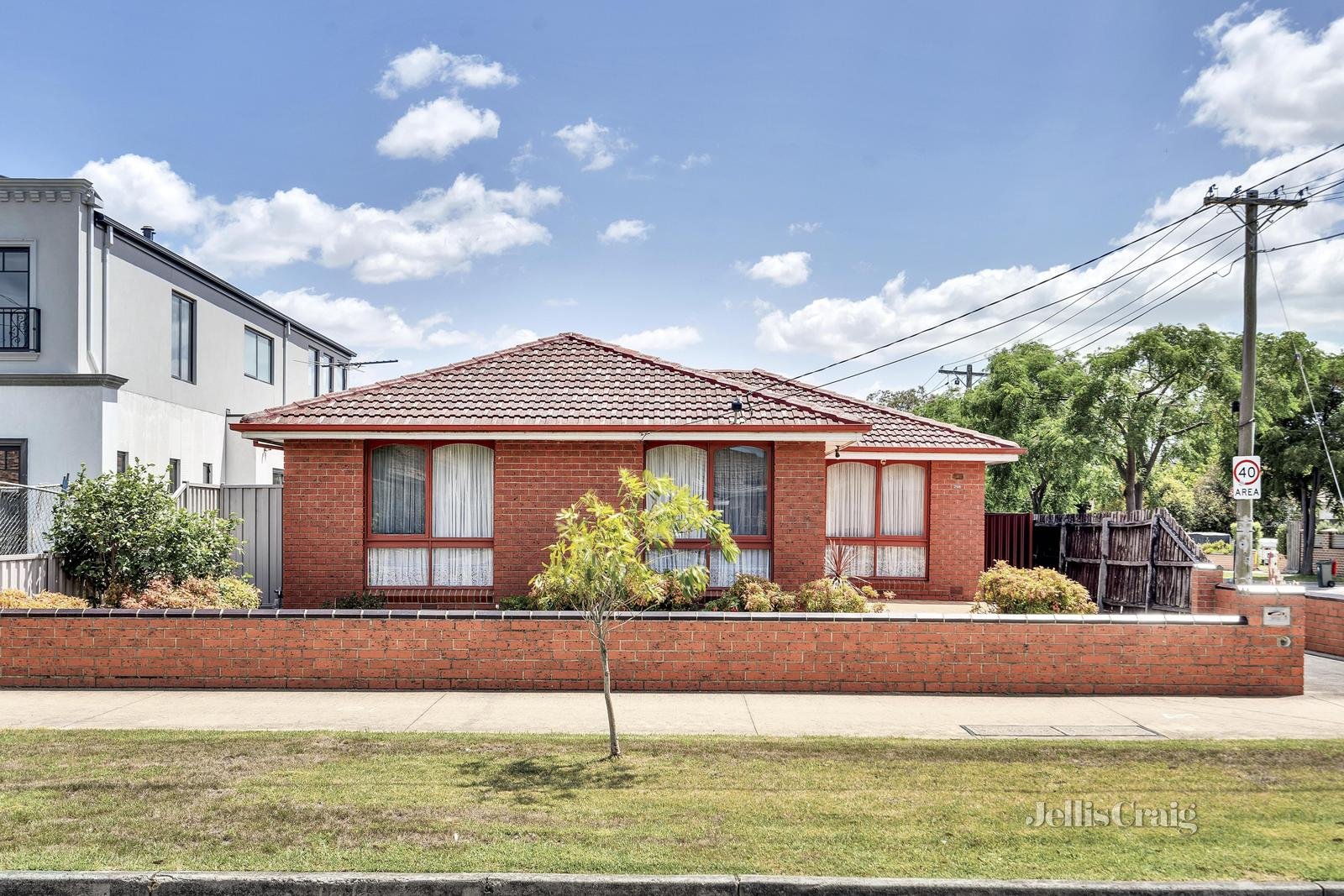 298 O'Hea Street, Pascoe Vale South image 1