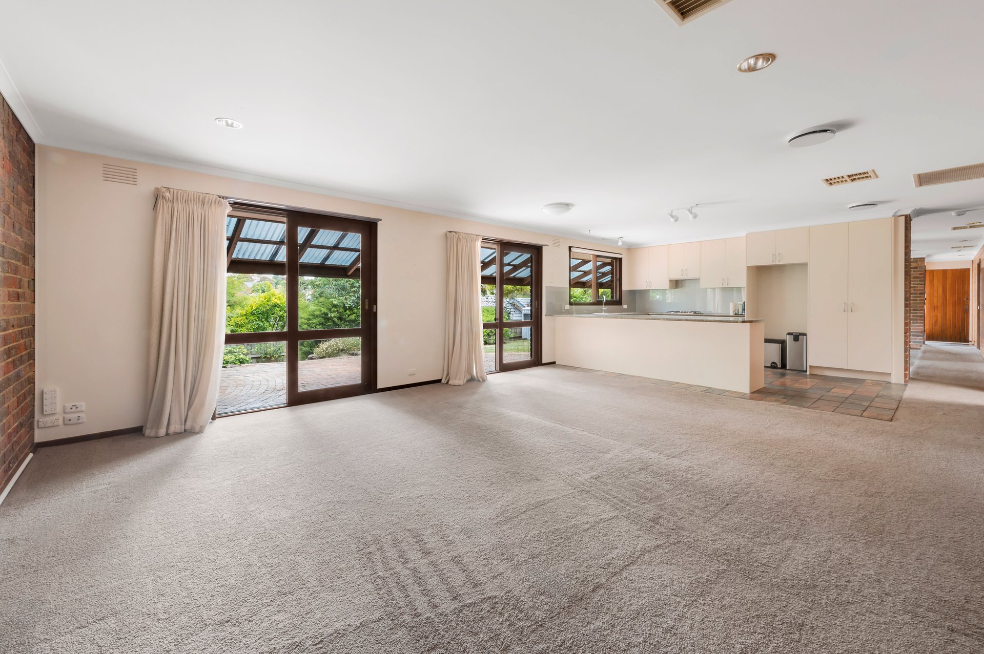 298 Serpells Road, Templestowe image 7