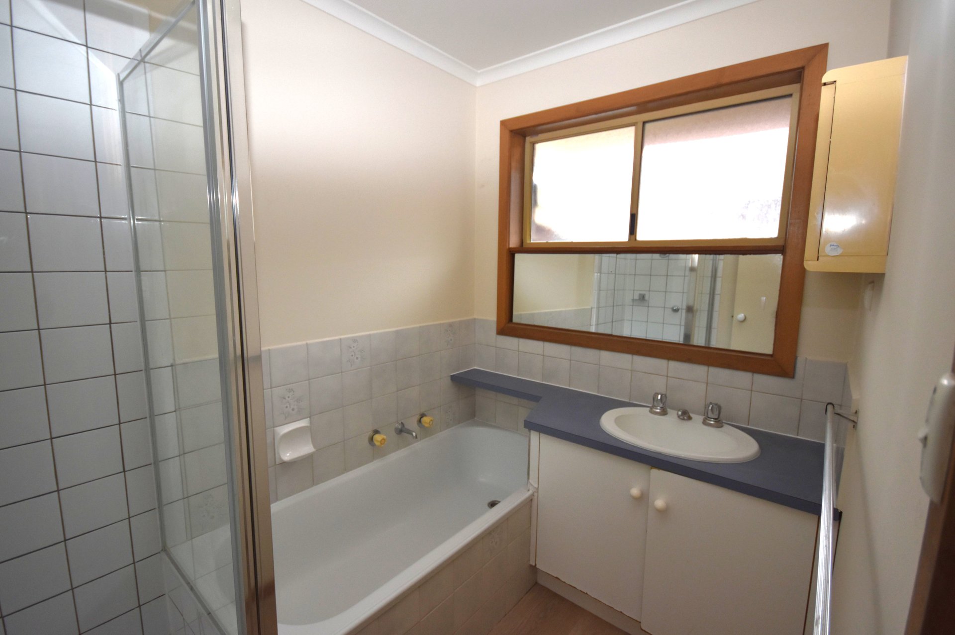 2/98 Sherlock Road, Mooroolbark image 7