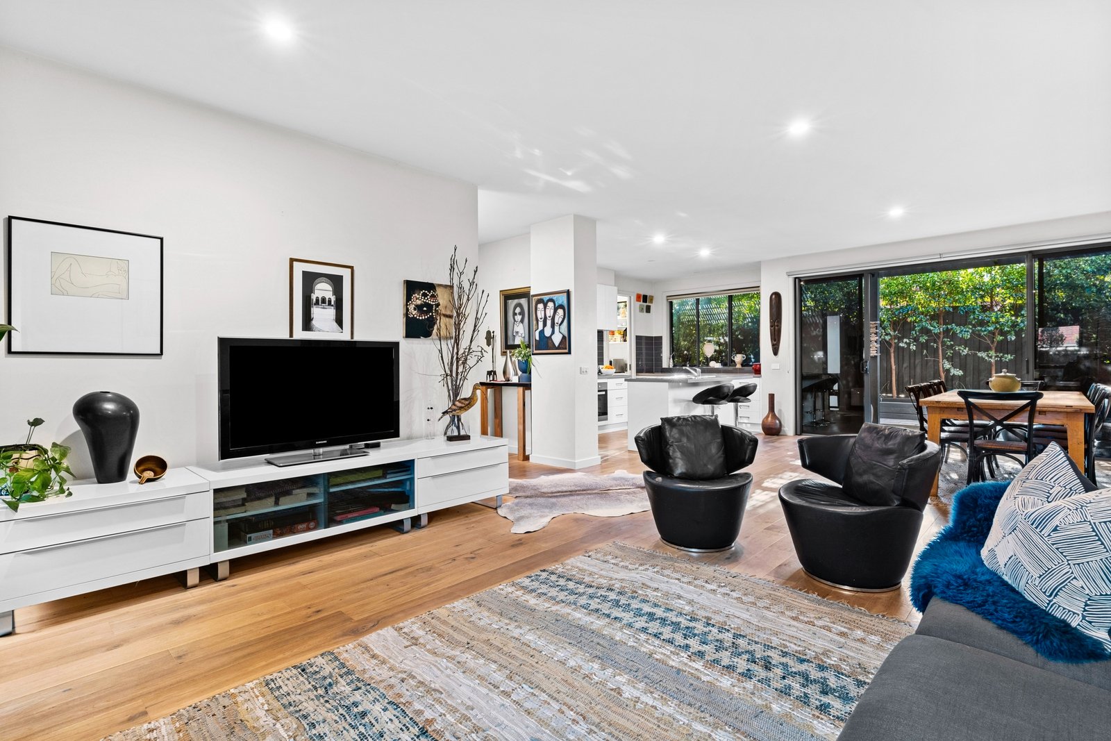 Property Gallery - Main Image