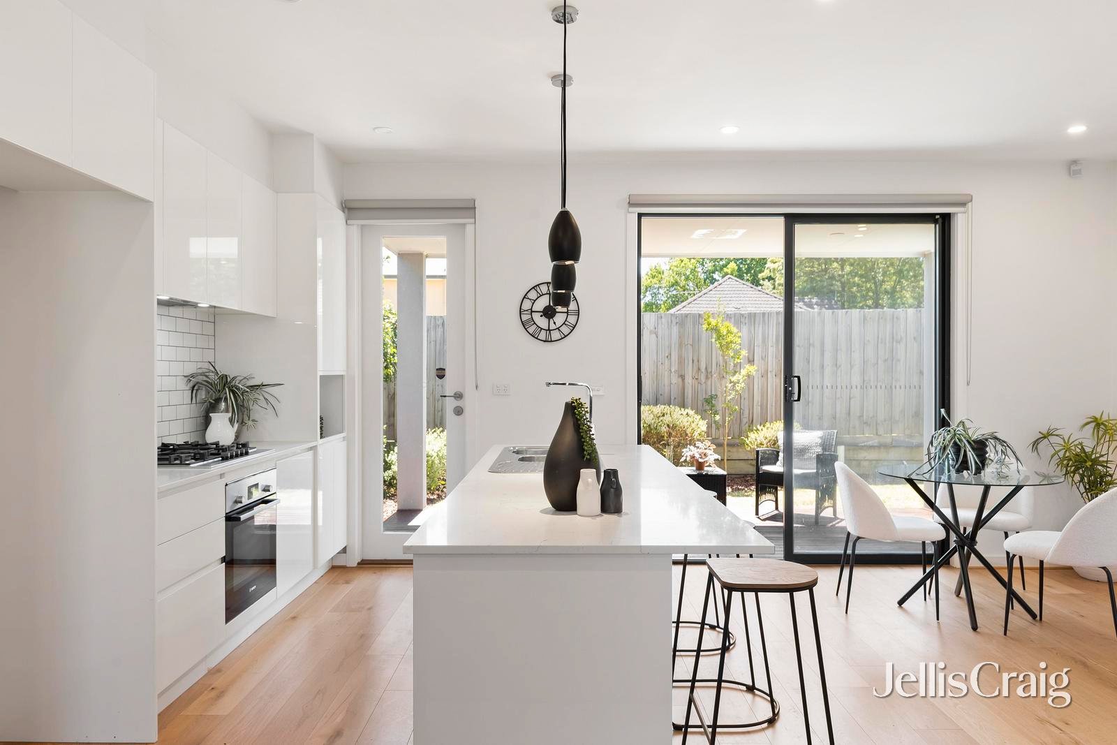 2/99 Mt Dandenong Road, Ringwood&nbsp;East image 11