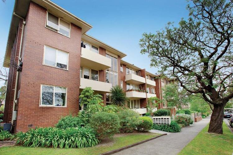 2/999 Burke Road, Camberwell image 5