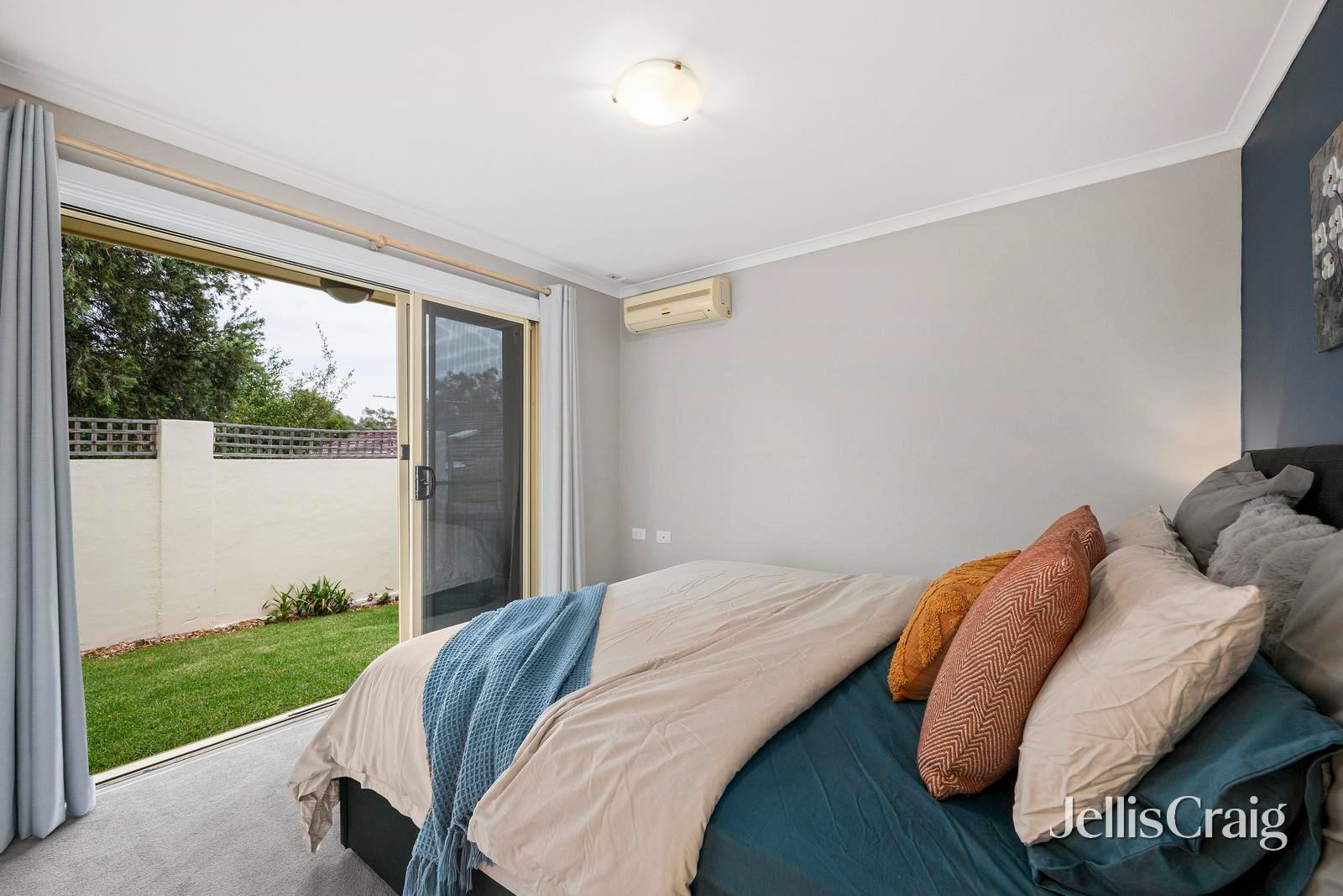29a Ballantyne Crescent, Kilsyth image 6