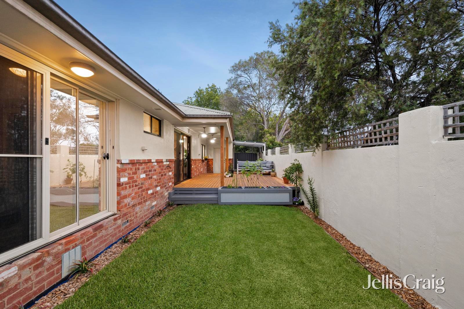 29a Ballantyne Crescent, Kilsyth image 12