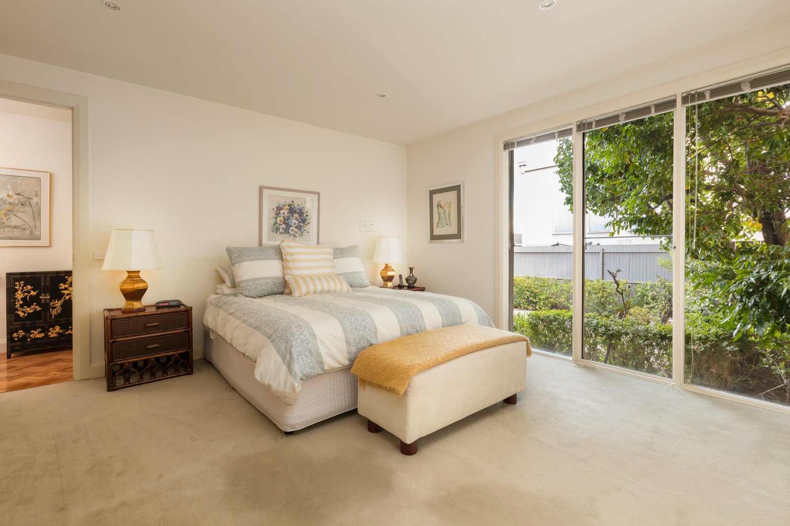 Property Gallery Thumbnail 4