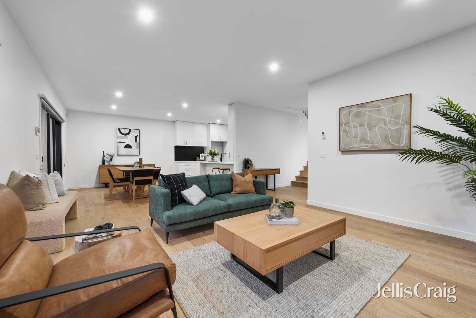 29A Monterey Avenue, Glen Waverley image 4