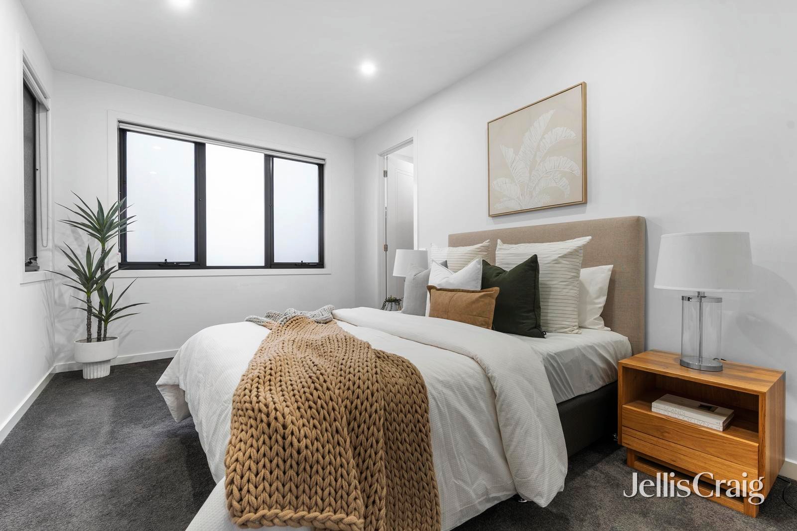 29A Monterey Avenue, Glen Waverley image 6