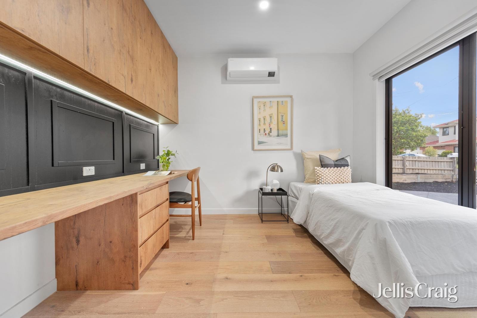 29A Monterey Avenue, Glen Waverley image 9