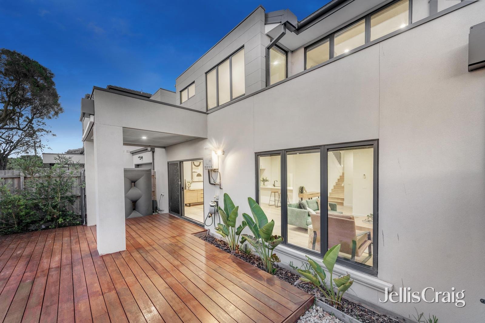 29A Monterey Avenue, Glen Waverley image 11