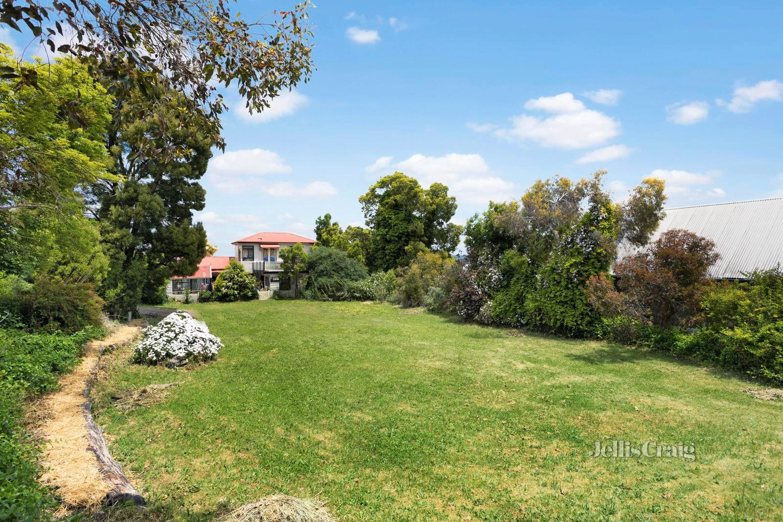 2A 2A Orford Street, Daylesford image 5