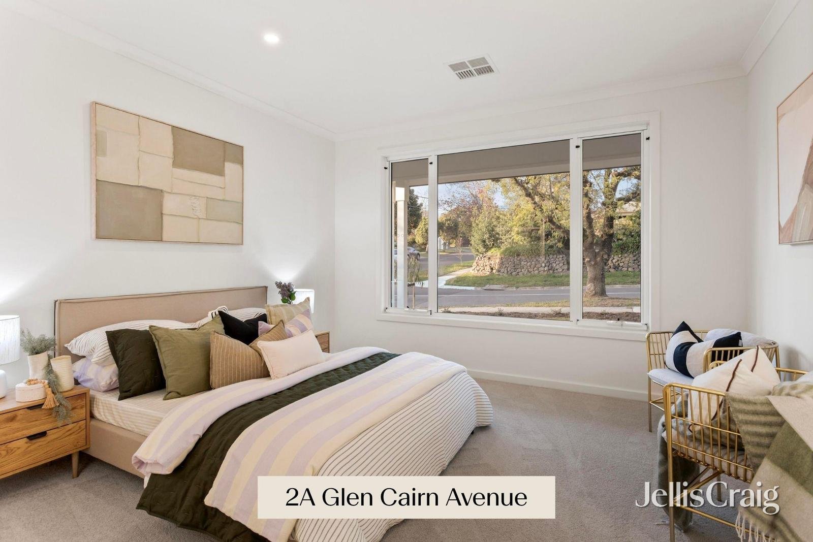 2A & 2B Glen Cairn Avenue, Ringwood image 6