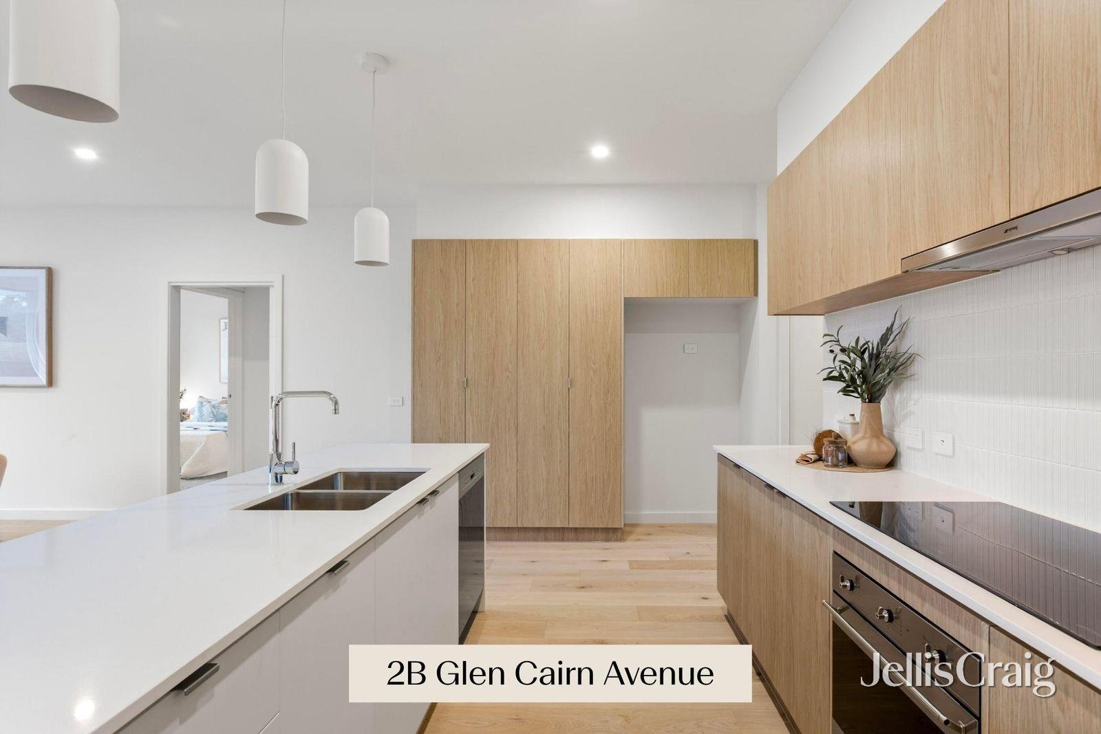 2A & 2B Glen Cairn Avenue, Ringwood image 14