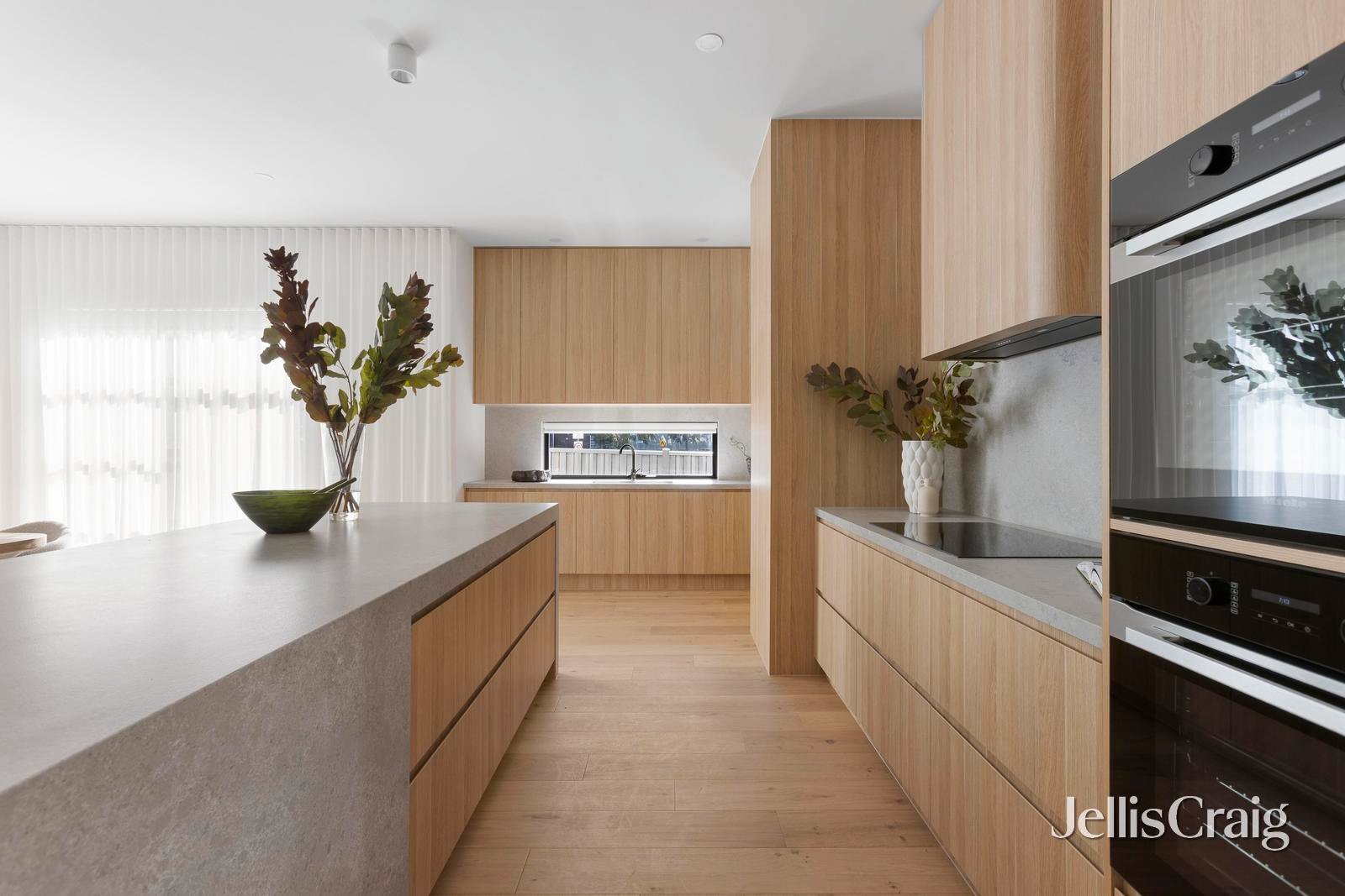 2A Alandale Avenue, Balwyn image 6