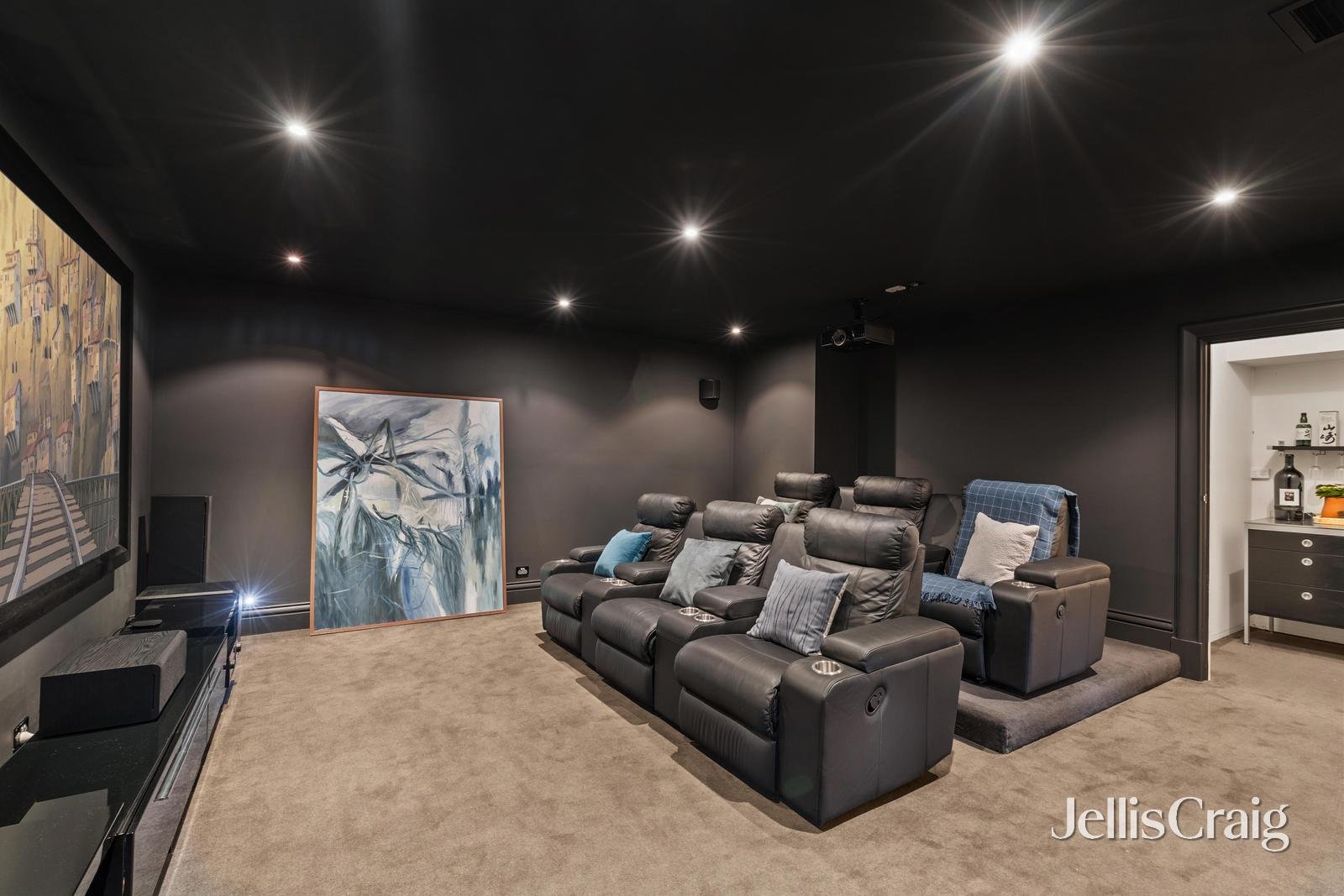 2a Alexandra Avenue, Canterbury image 27