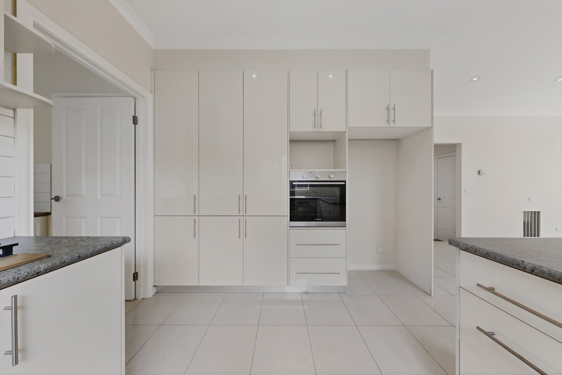 2A Amiriya Street, Bentleigh East image 3