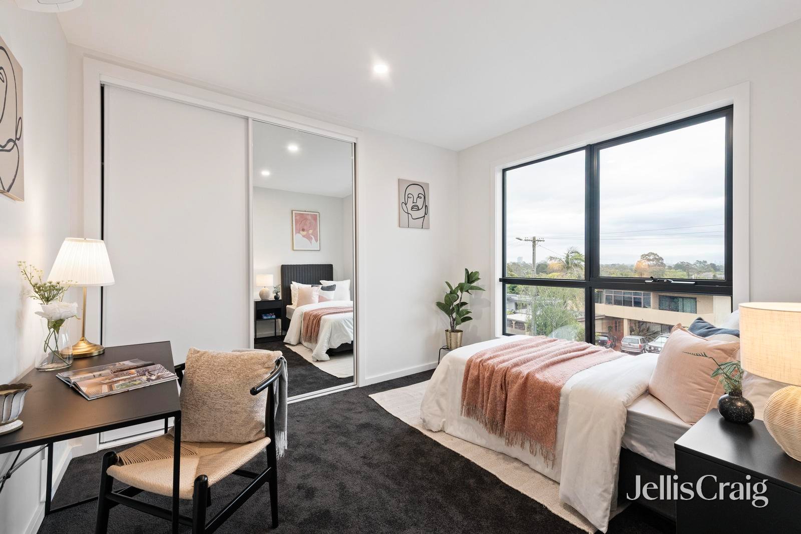 2A Aranga Crescent, Donvale image 12