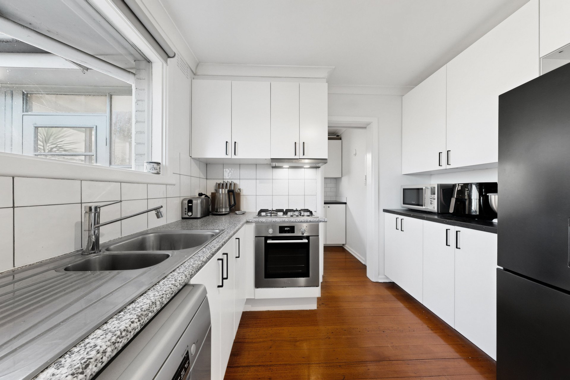 2A Auburn Parade, Hawthorn&nbsp;East image 5