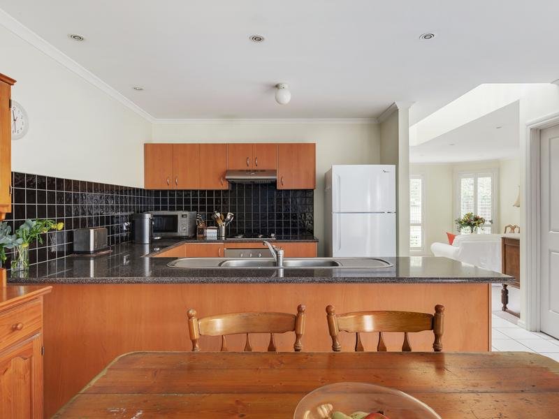 2A Avocet Street, Doncaster East image 3