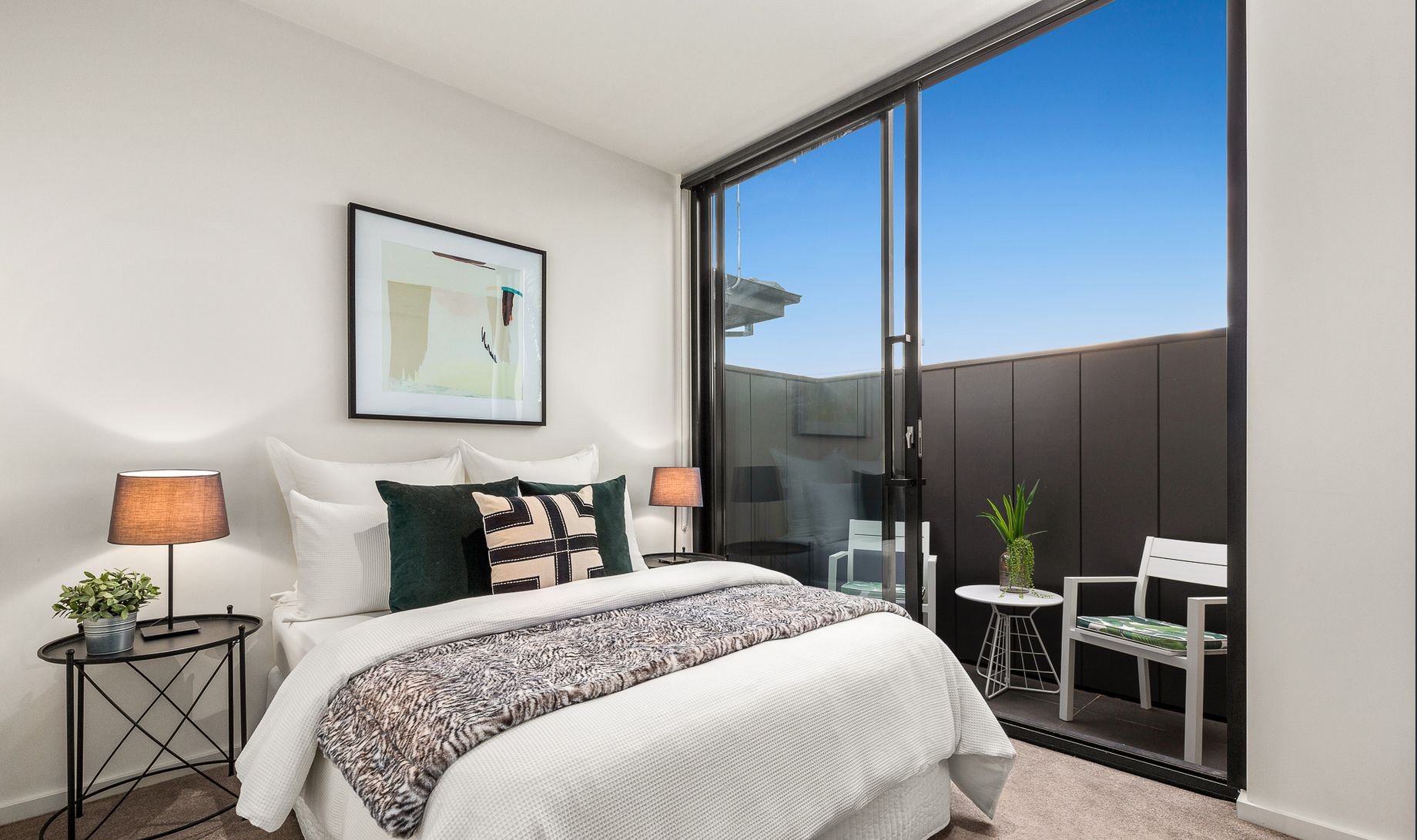 Property Gallery Thumbnail 12