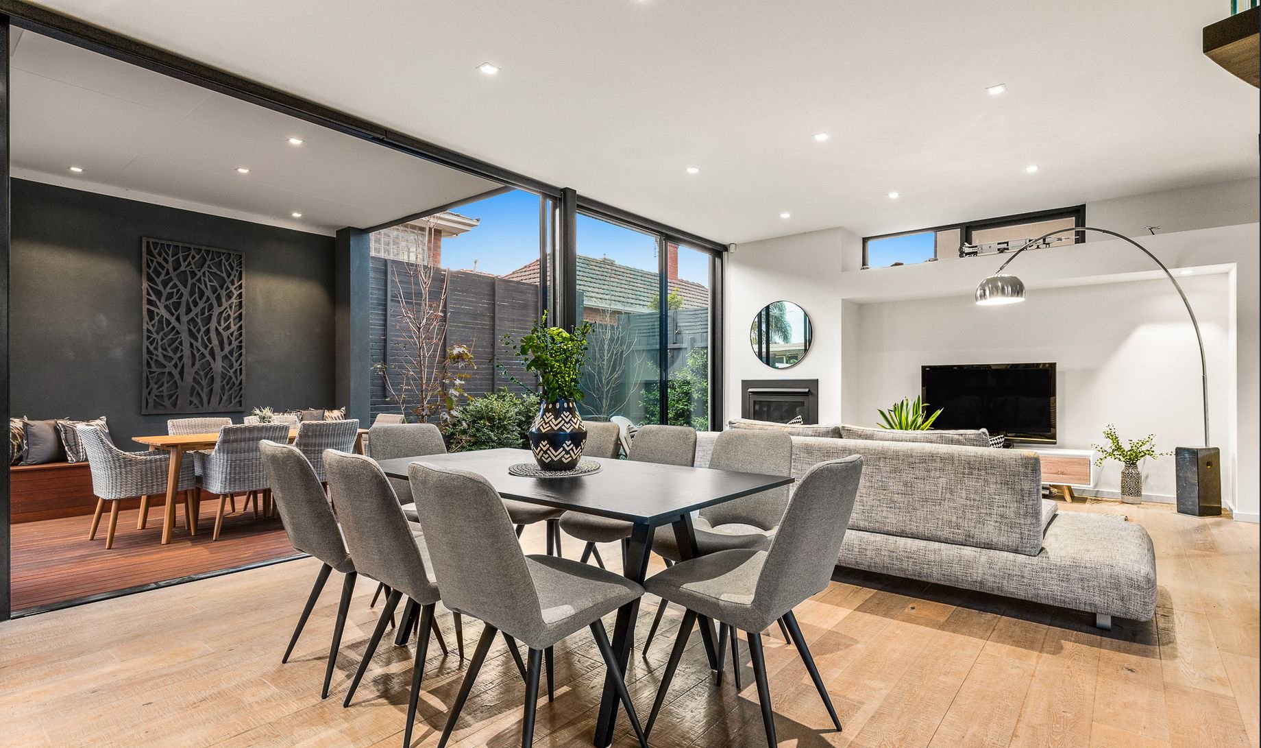 Property Gallery Thumbnail 4